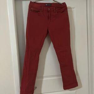 listing-status-banner